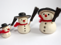 Schneemann Gruppe rot